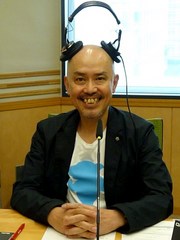 Nakajima_20150704_03v_headphone_360x480.jpg