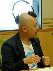 Nakajima_20150704_05v_headphone_360x480.jpg