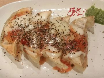 http://www.joqr.co.jp/ana/presen_20170527_Sunayama_gyoza_07_tomato_cheese_360x270.jpg