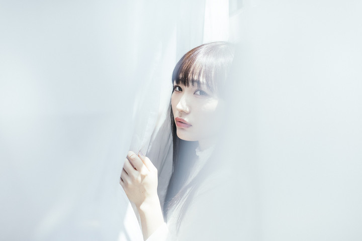 安月名莉子アー写.jpg