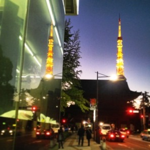 夜の増上寺（ふたご）.jpg