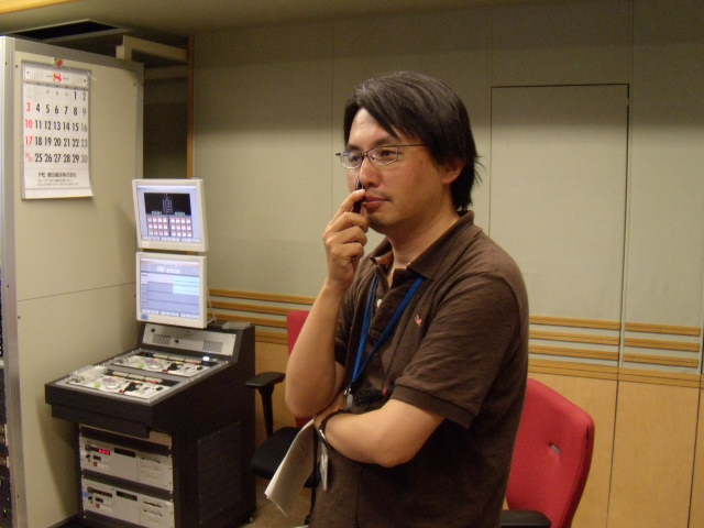 鼻にペン.jpg