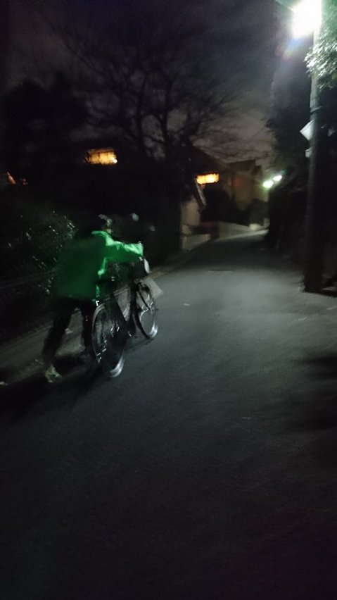 加納アナ　自転車.jpg