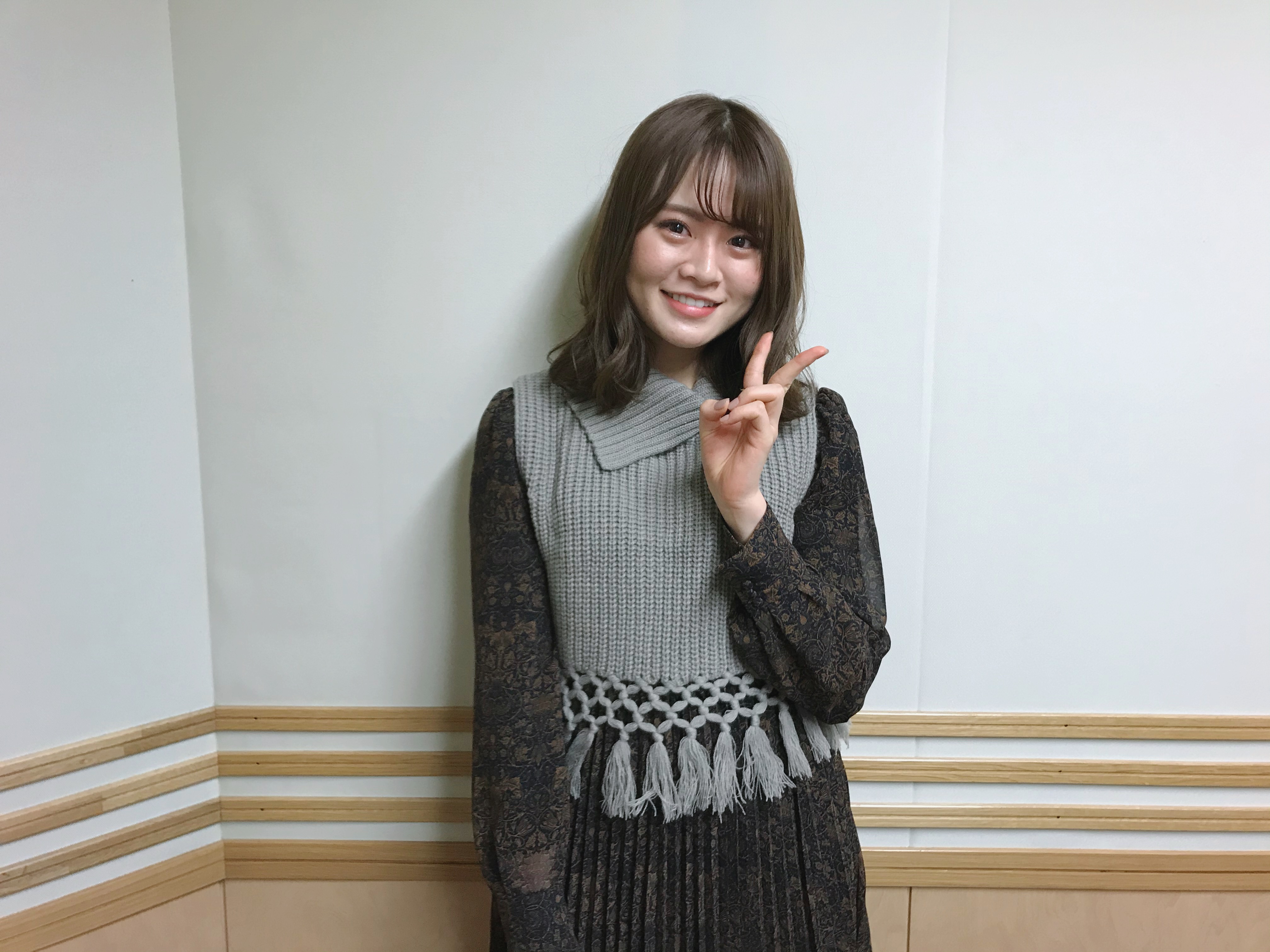 http://www.joqr.co.jp/nogizaka/yamazaki357a.jpg