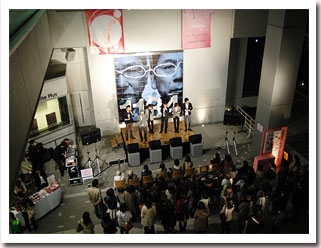 SAKURA���C�u