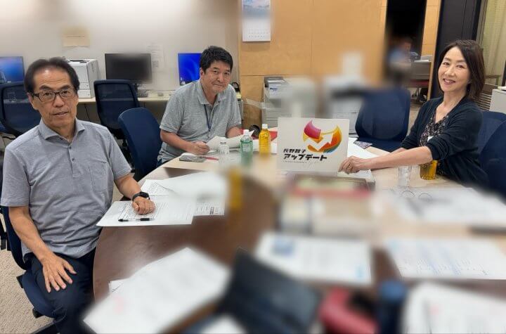 今日のゲストは経済評論家の古賀茂明さん、映像プロデューサーの西本友里さん、日刊スポーツの宮下敬至さんでした！
