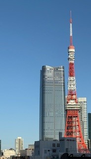 青空，タワー、そしてお日様