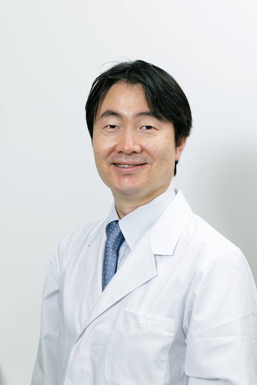 京都府立医科大学大学院 成本先生_230724撮影0O3A6373_軽.jpg