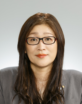 05_川端専務理事_01正面.jpg