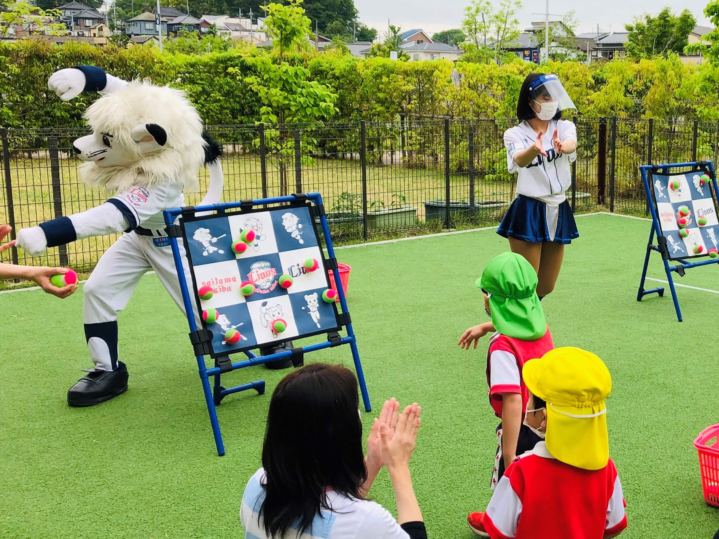 コロナに負けるな 気合十分のレオがこどもたちに魅せた渾身の 卍ポーズ L Friends 文化放送