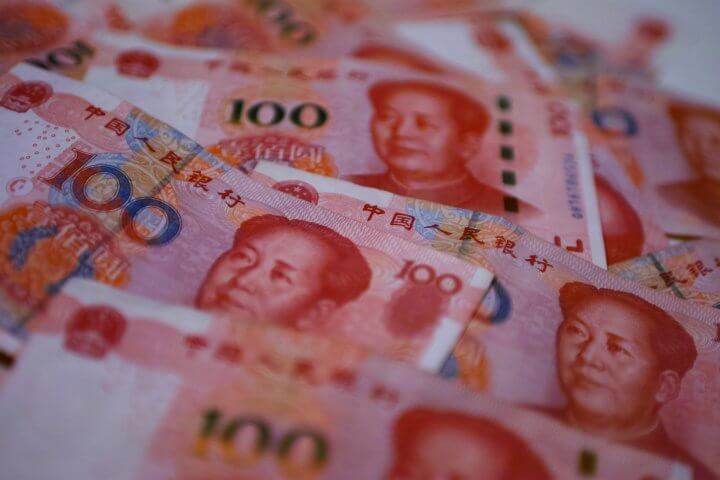 「中国の通貨・人民元 初の米ドル超え」という見出しのずるさ