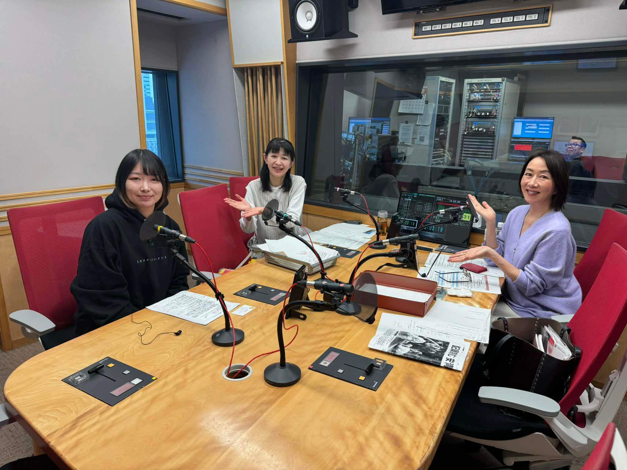 【お天気気象転結】2人の素敵な女性