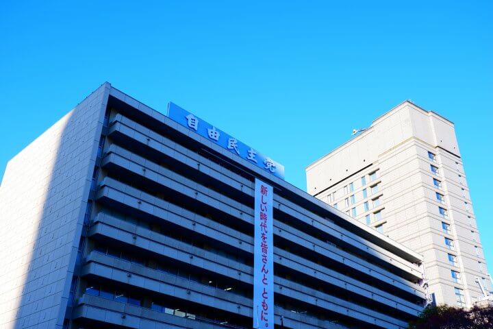 “運がいい”鶴保氏が委員長辞任しても「票を減らしたことは間違いない」識者指摘