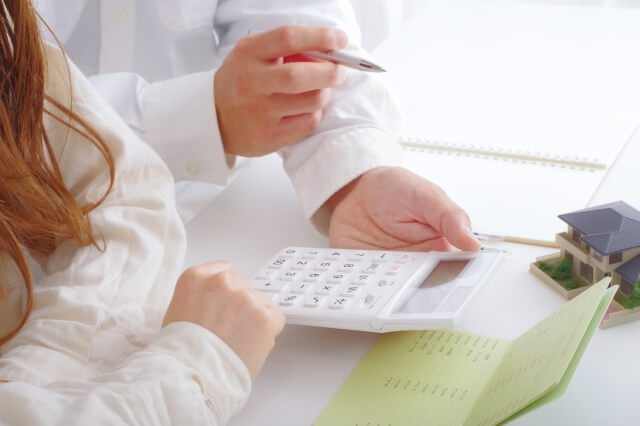 子ども１人当たり最大５割加算へ　政府が所得連動型給付を検討