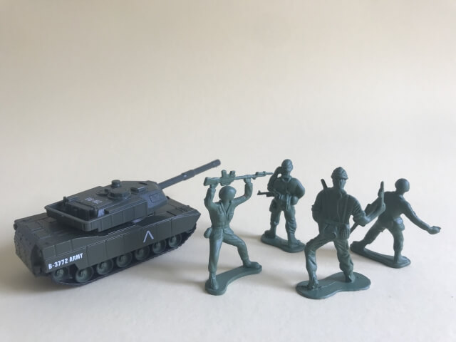 フランスで志願兵役制度導入へ　大竹「素人考えとしてはそうじゃない方向に動けないものか」