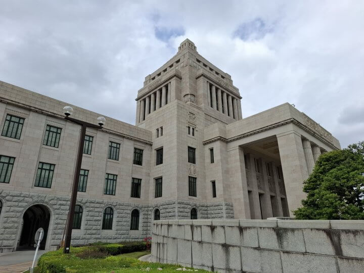 「話題性頼みの選挙戦略では？」自民党がプロレスラー大仁田厚の復党を模索