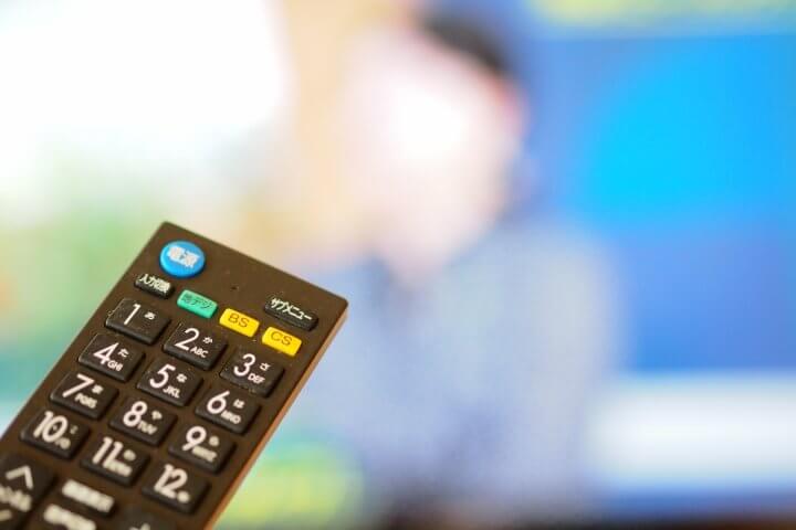 メディア不信…ネットもマスコミも毒ありそう　武田砂鉄は「両方信用しないし信用する」