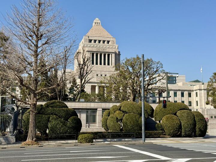 「若い人の方が賢いね」高市内閣支持率、年齢上がるほど低下の結果を評論家分析