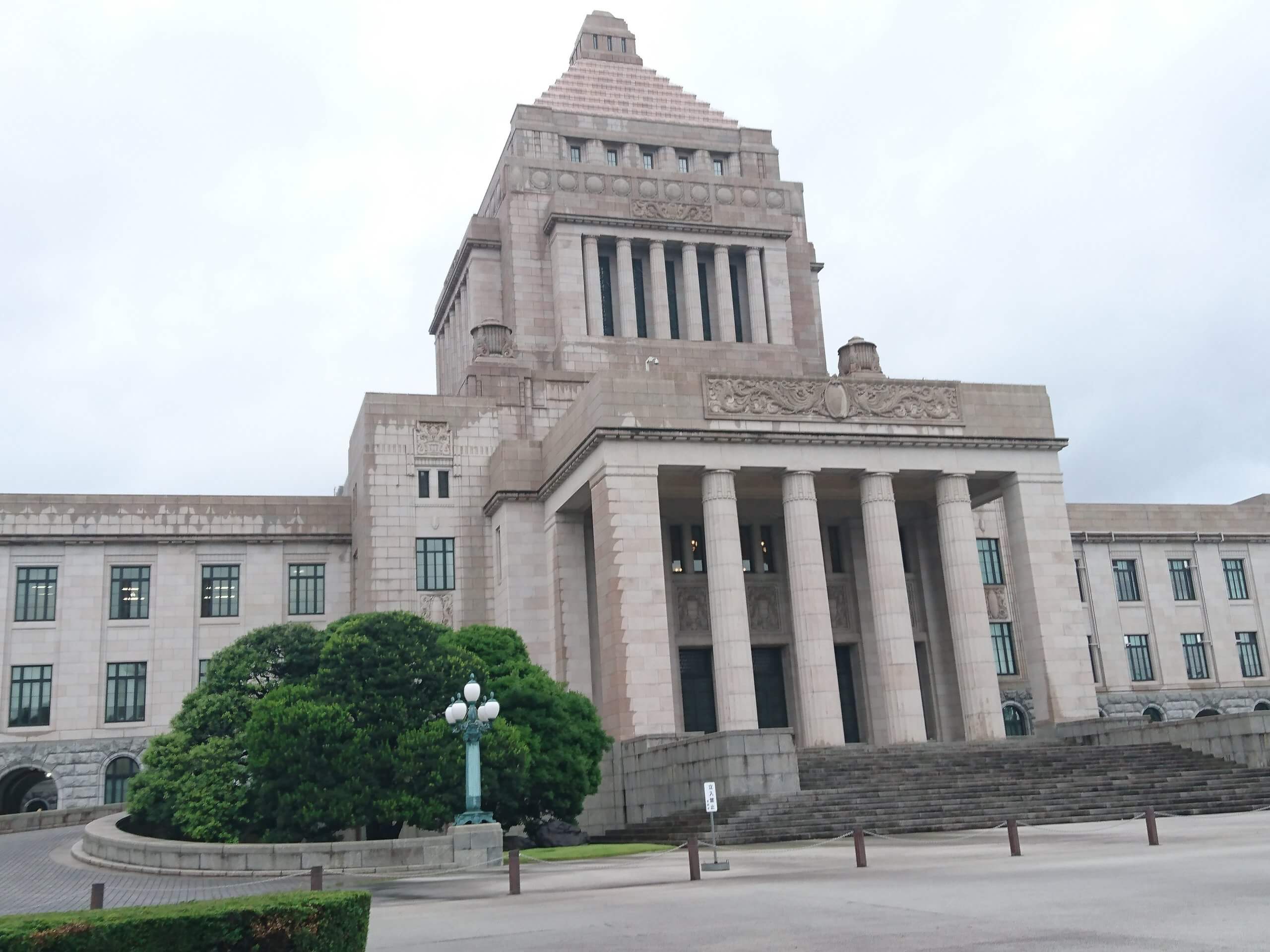 「参議院政倫審～世耕氏、自信たっぷりに曖昧答弁～」