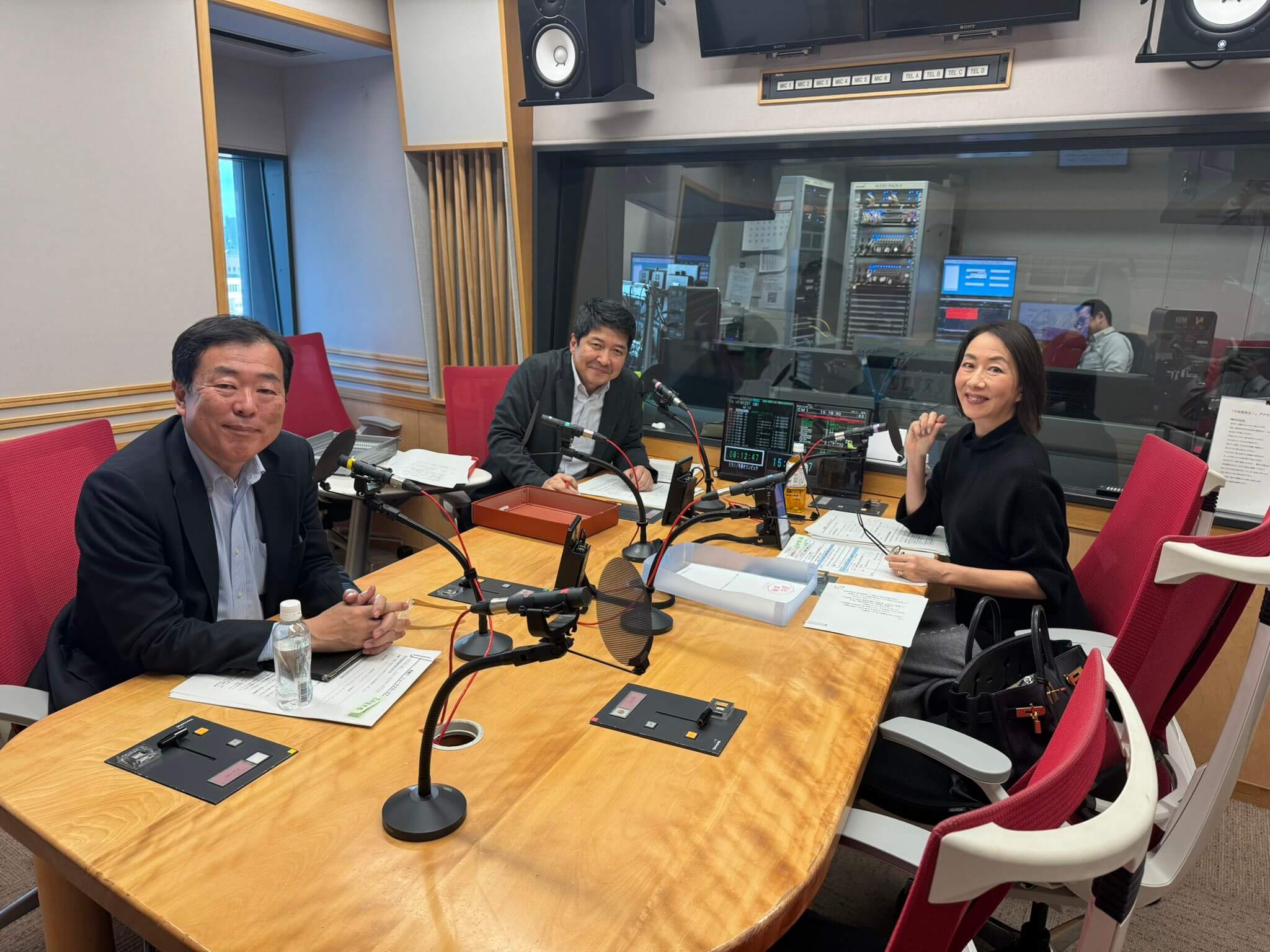 12/9（火）本日のゲストはエコノミストの吉崎達彦さん、ジャーナリストの多田文明さんでした！