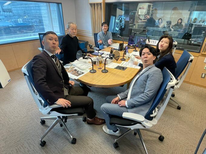 12/19(金)M-1グランプリを日曜日に控えたドンデコルテのお二人が登場！