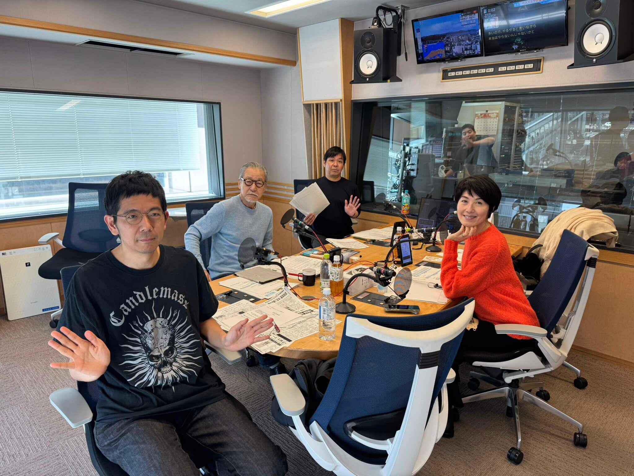 1/6（火）大竹さんが読んでいるのは、”三段組の鈍器本”！！ゲストは伊藤亜和さんでした！