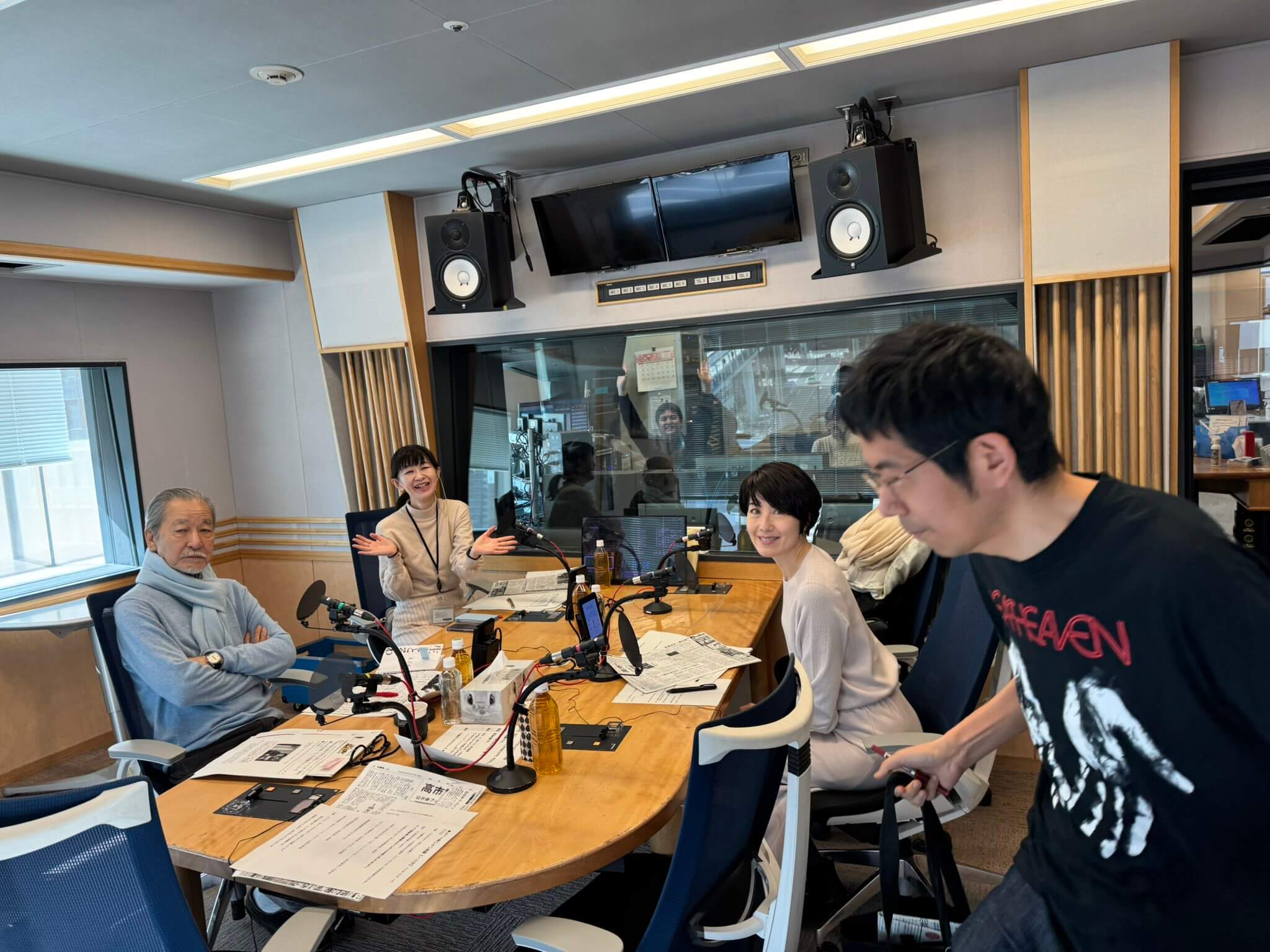 2/10（火）選挙特番を終えた大竹さん。新たな出会いもあったそうです。ゲストは医師の倉持仁さんでした！