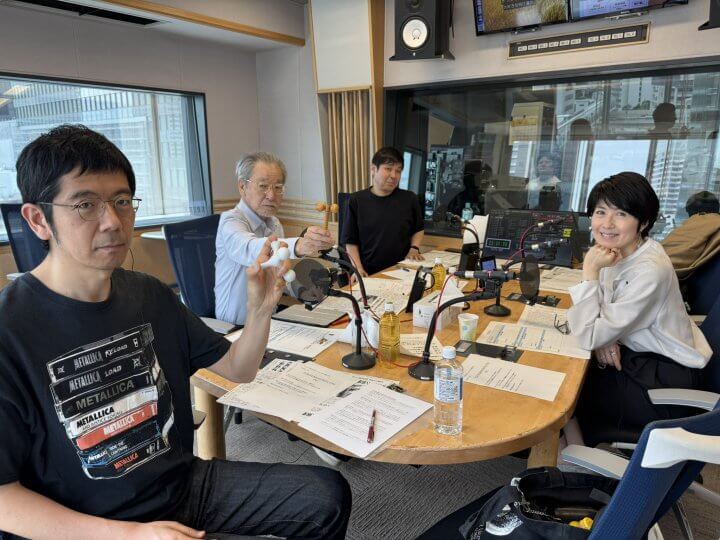 4/21（火）砂鉄さん、大竹さんそれぞれの肩こり解消グッズを持ち寄る！ゲストは神保哲生さんでした！