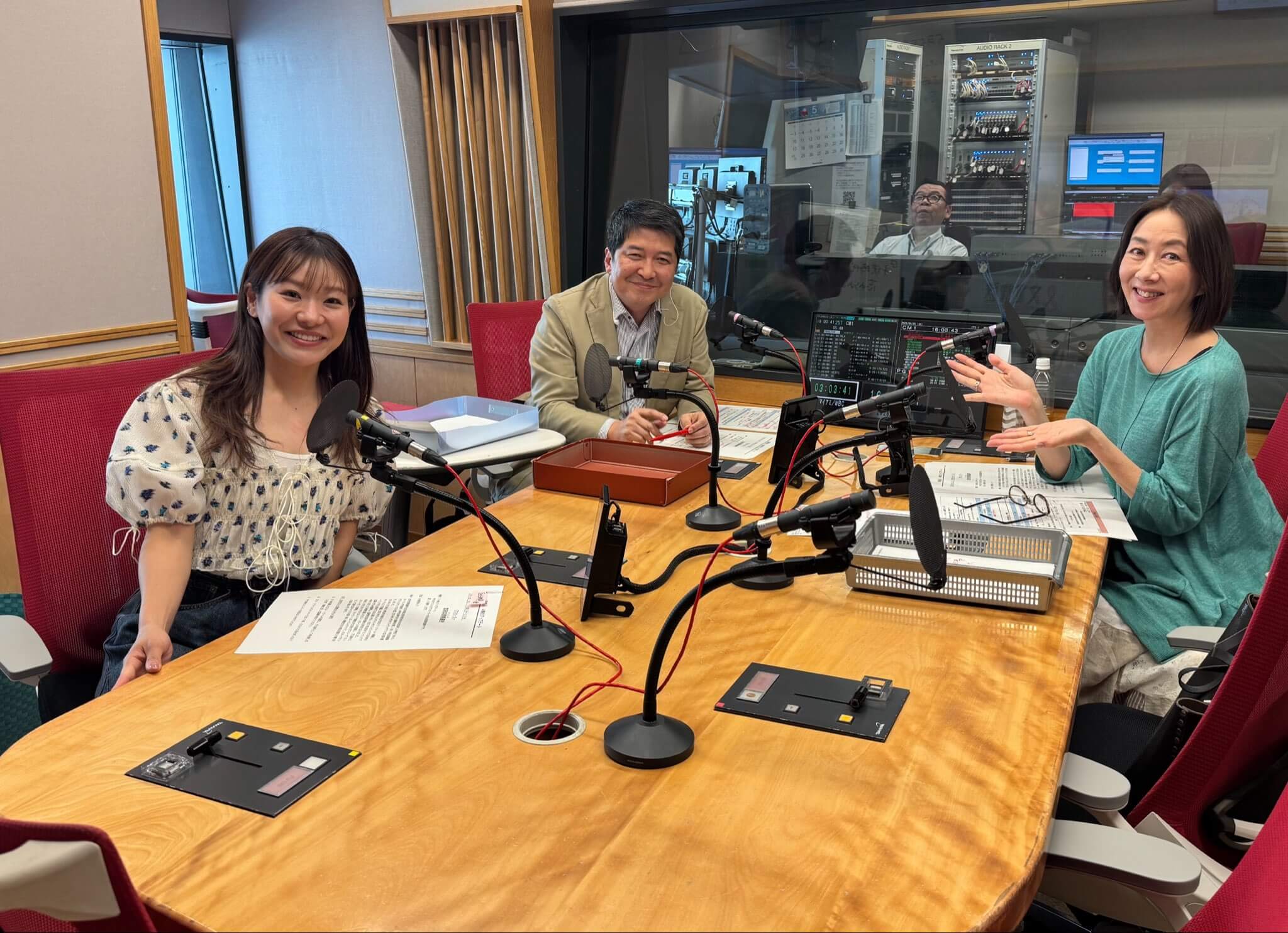 5/5（火）本日のゲストは日刊現代の小塚かおるさん、プロカーラーの吉田知那美さん、日刊スポーツの佐々木一郎さんでした！