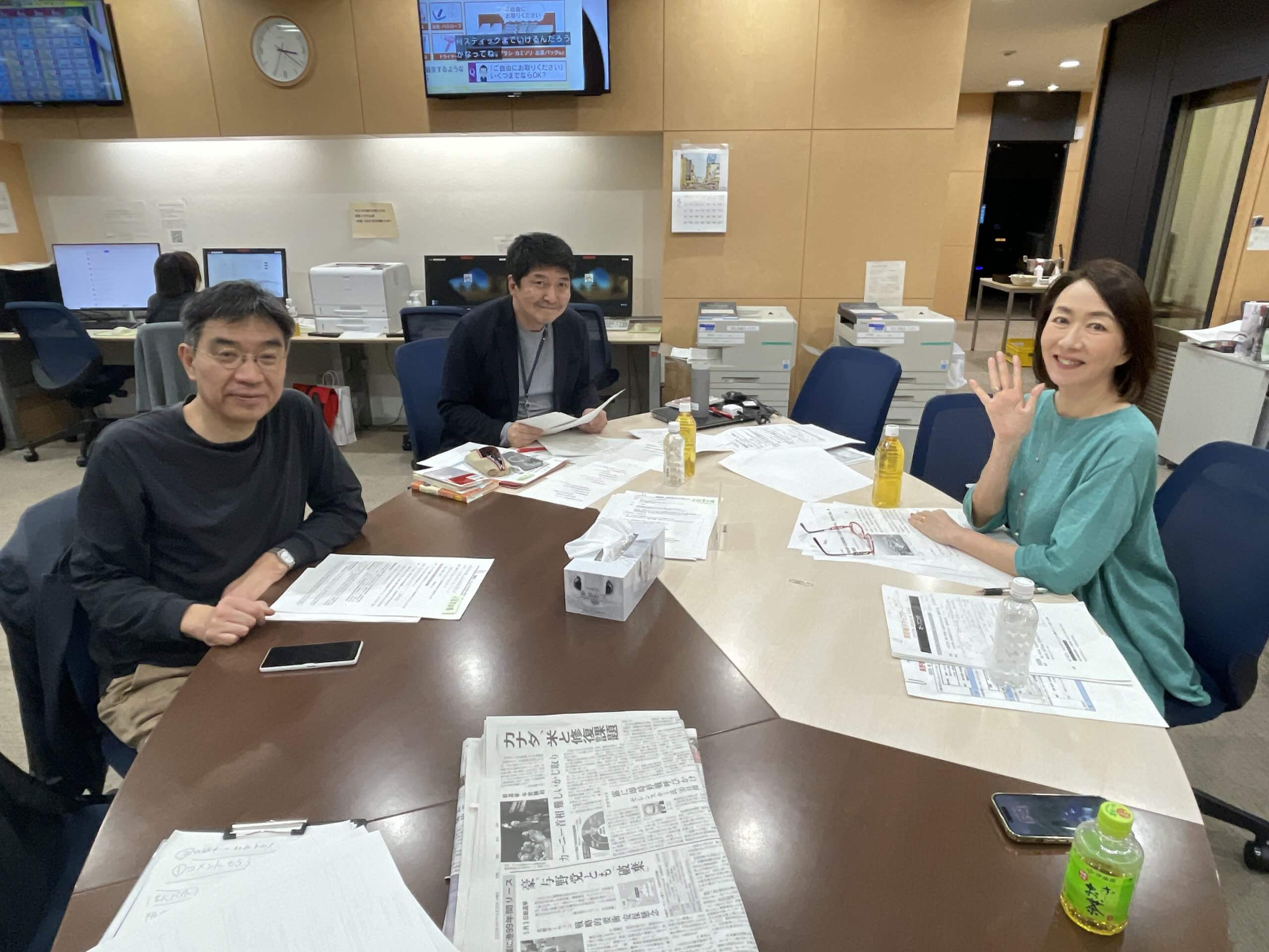 4/30(水)独立系書店を守れ!小倉孝保氏がアメリカの面白い試みを紹介!木村草太氏が日本国憲法を解説! 4/30(水)独立系書店を守れ!小倉孝保氏がアメリカの面白い試みを紹介!木村草太氏が日本国憲法を解説!