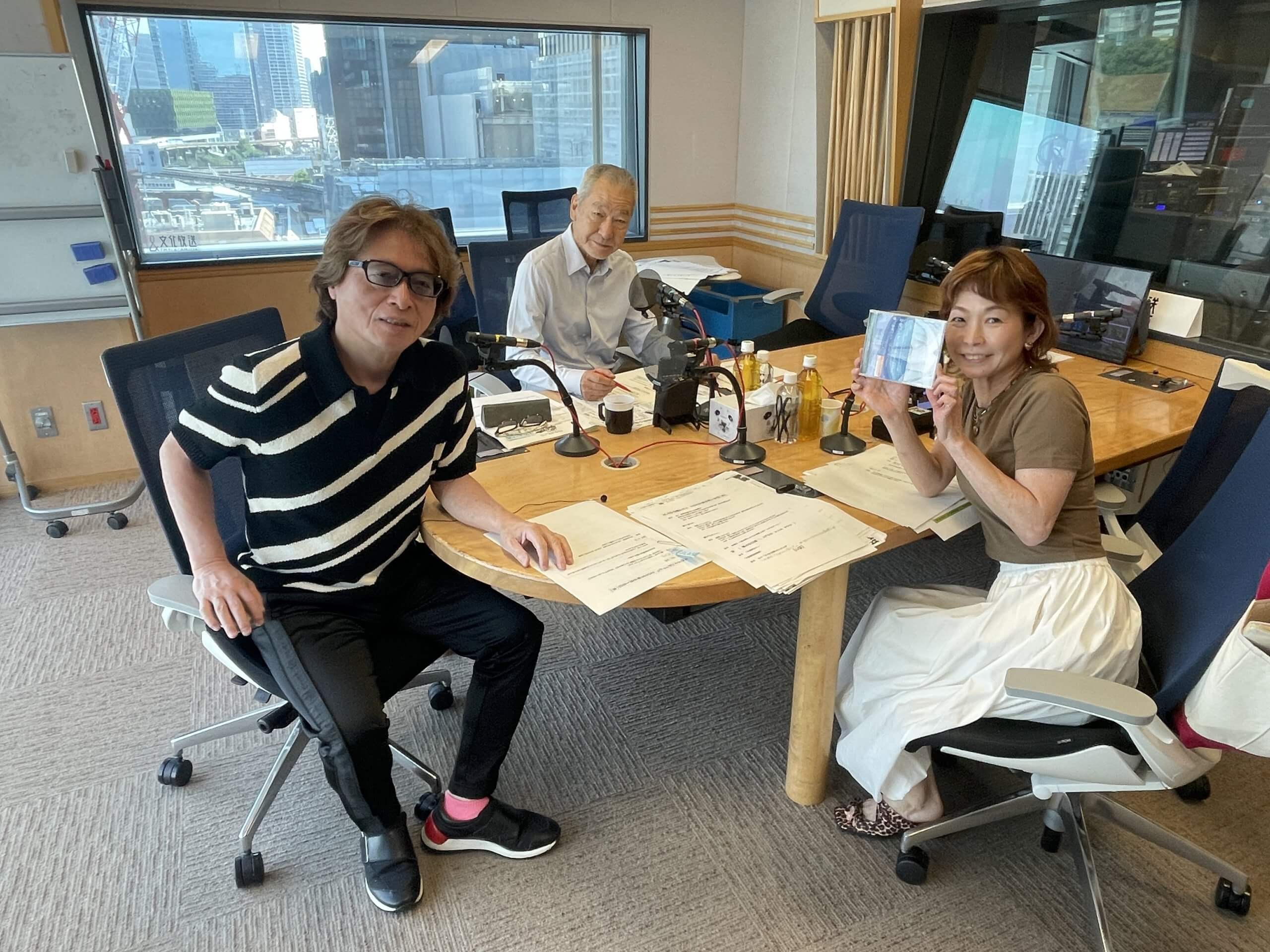 6/18(水)、いとうあさこさんノドの不調で声が出ない!?ささやきボイスでトークする様子は中森明菜さんのよう!?ゲストは16年ぶりにアルバムをリリースした甲斐よしひろさん! 6/18(水)、いとうあさこさんノドの不調で声が出ない!?ささやきボイスでトークする様子は中森明菜さんのよう!?ゲストは16年ぶりにアルバムをリリースした甲斐よしひろさん!