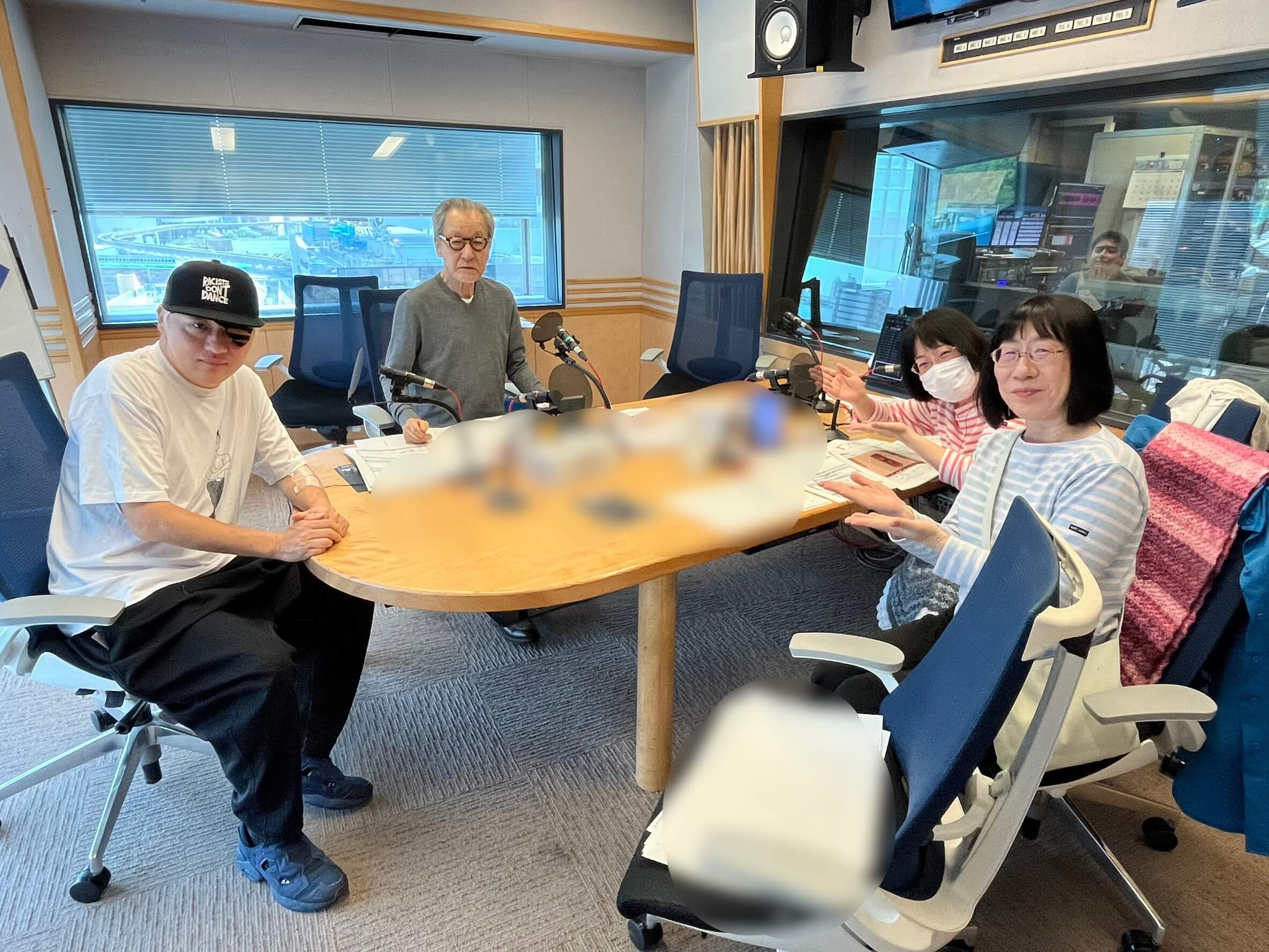 5/25（月）　月曜メンバーが収集しているものは⁈ゲストはラッパーのダースレイダーさんでした！