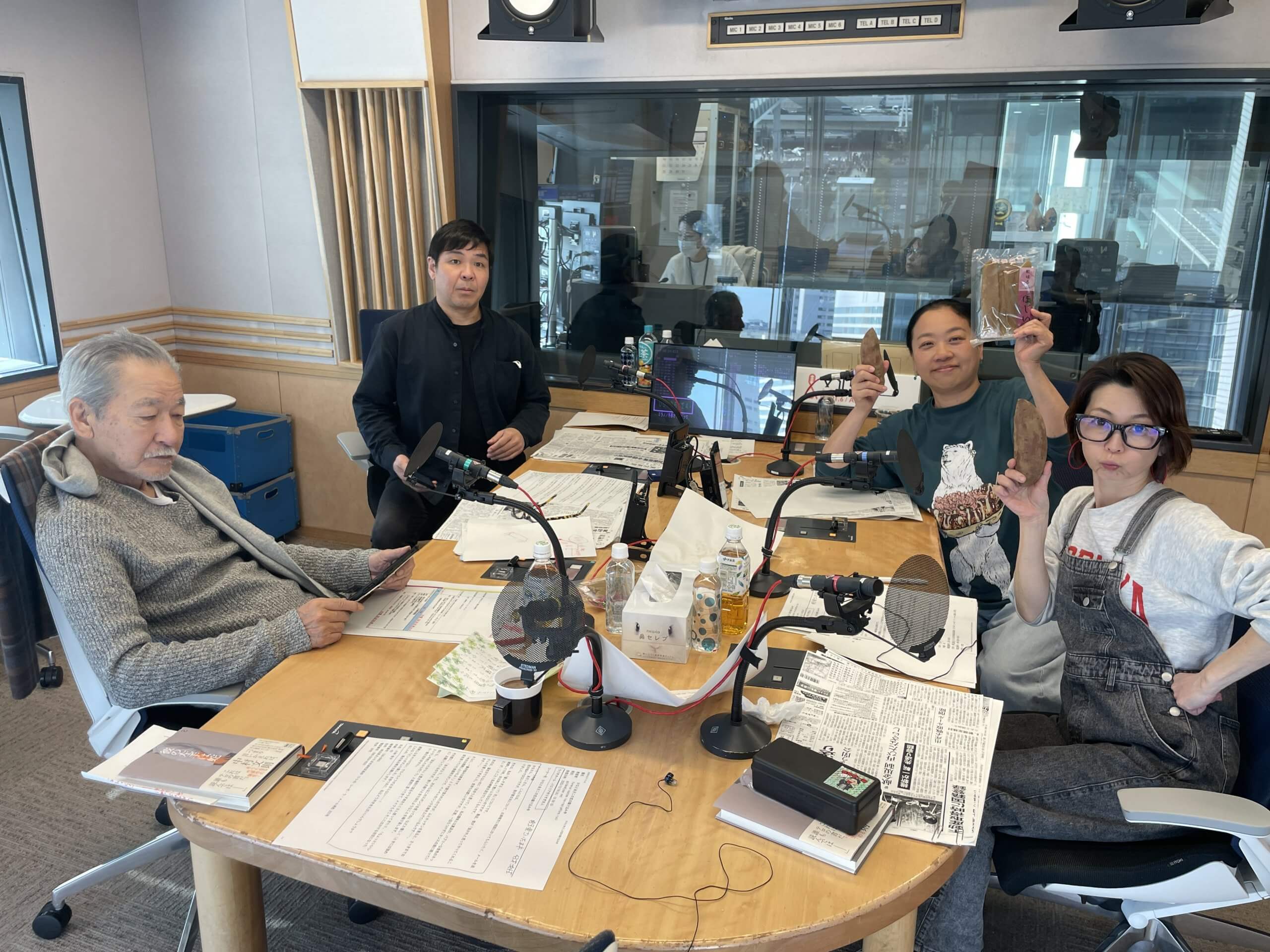 12/17(水)、カミナリたくみさんのご実家からサツマイモプレゼント！いとうあさこさんはAIを使ってフェイク画像を生成！？