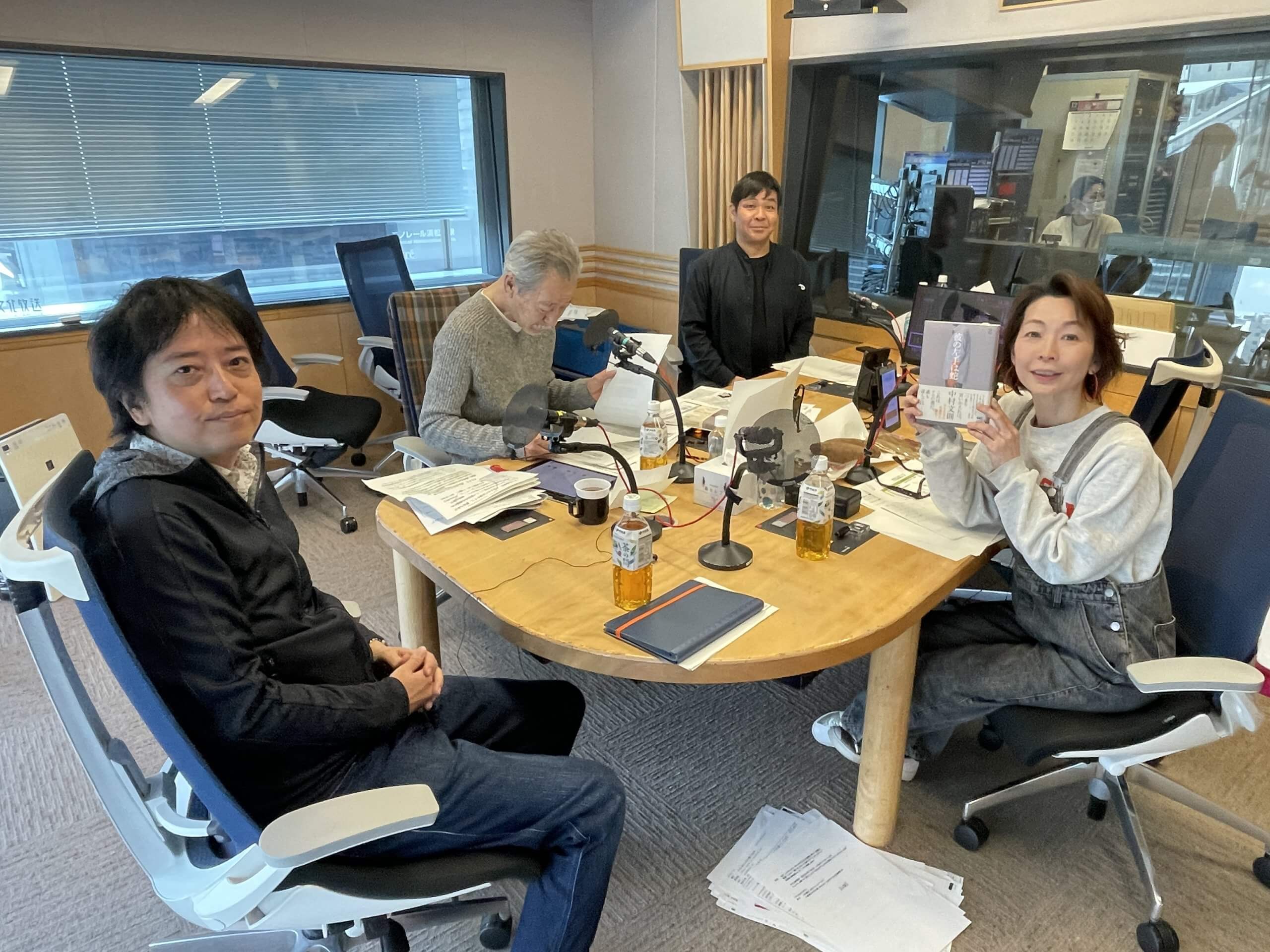 中村文則の新作小説『彼の左手は蛇』、執筆の裏側にあった蛇の歴史