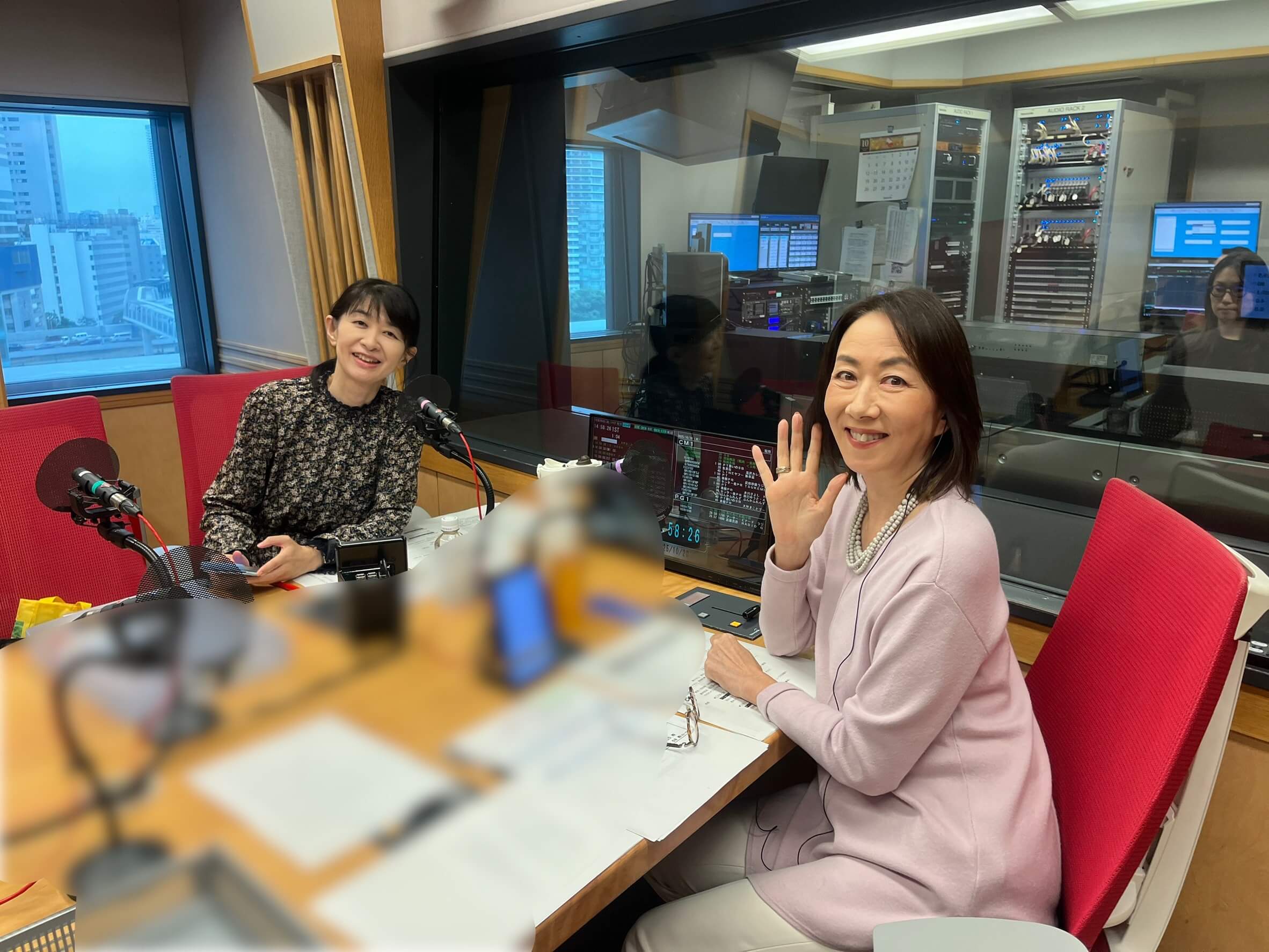 10/20(月)本日のゲストはジャーナリストの角谷浩一さん、非営利シンクタンク 言論NPO代表の工藤泰志さんでした! 10/20(月)本日のゲストはジャーナリストの角谷浩一さん、非営利シンクタンク 言論NPO代表の工藤泰志さんでした!