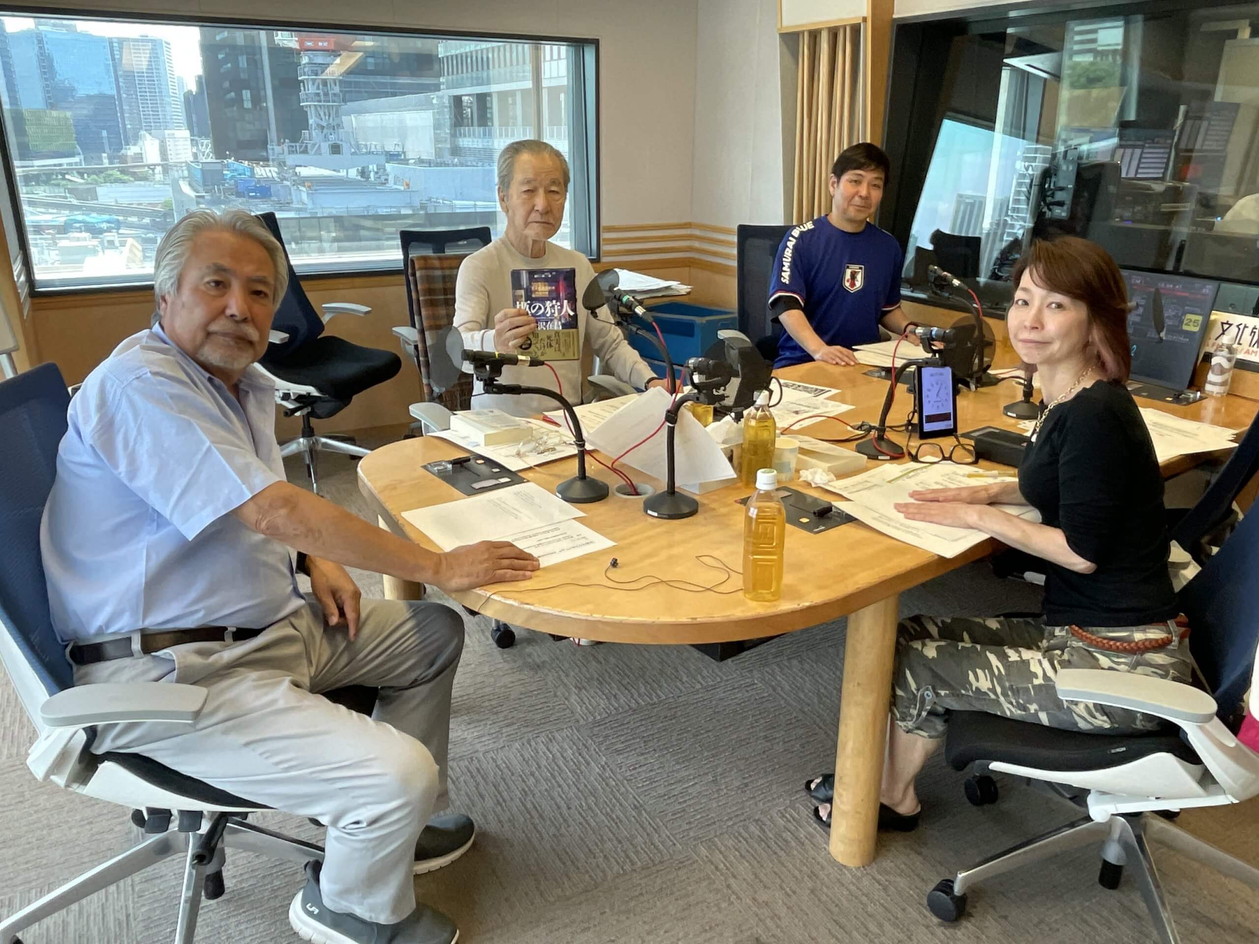 大沢在昌、シリーズ最新作『柩の狩人』と小説の執筆スタイルを語る
