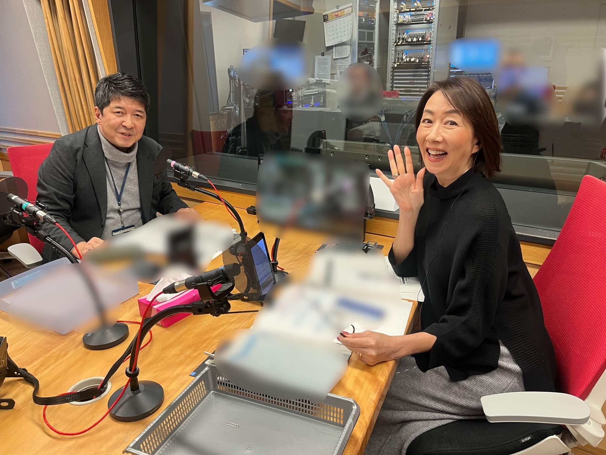 11/11（火）本日のゲストはエコノミストの吉崎達彦さん、慶応義塾大学法学部教授の錦田愛子さん、日刊スポーツの宮下敬至さんでした！