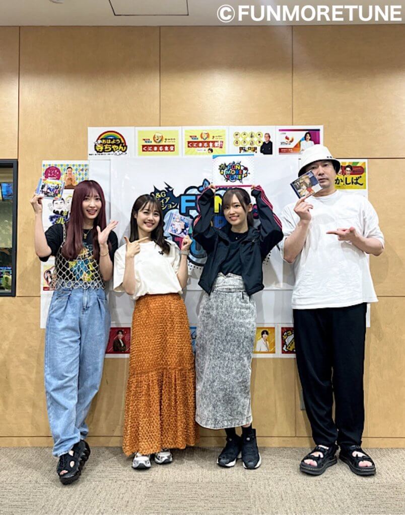 【複製サイン入りカード付き】高橋李依モデル TOoKA BASE 新品未開封 33289813_0.jpg