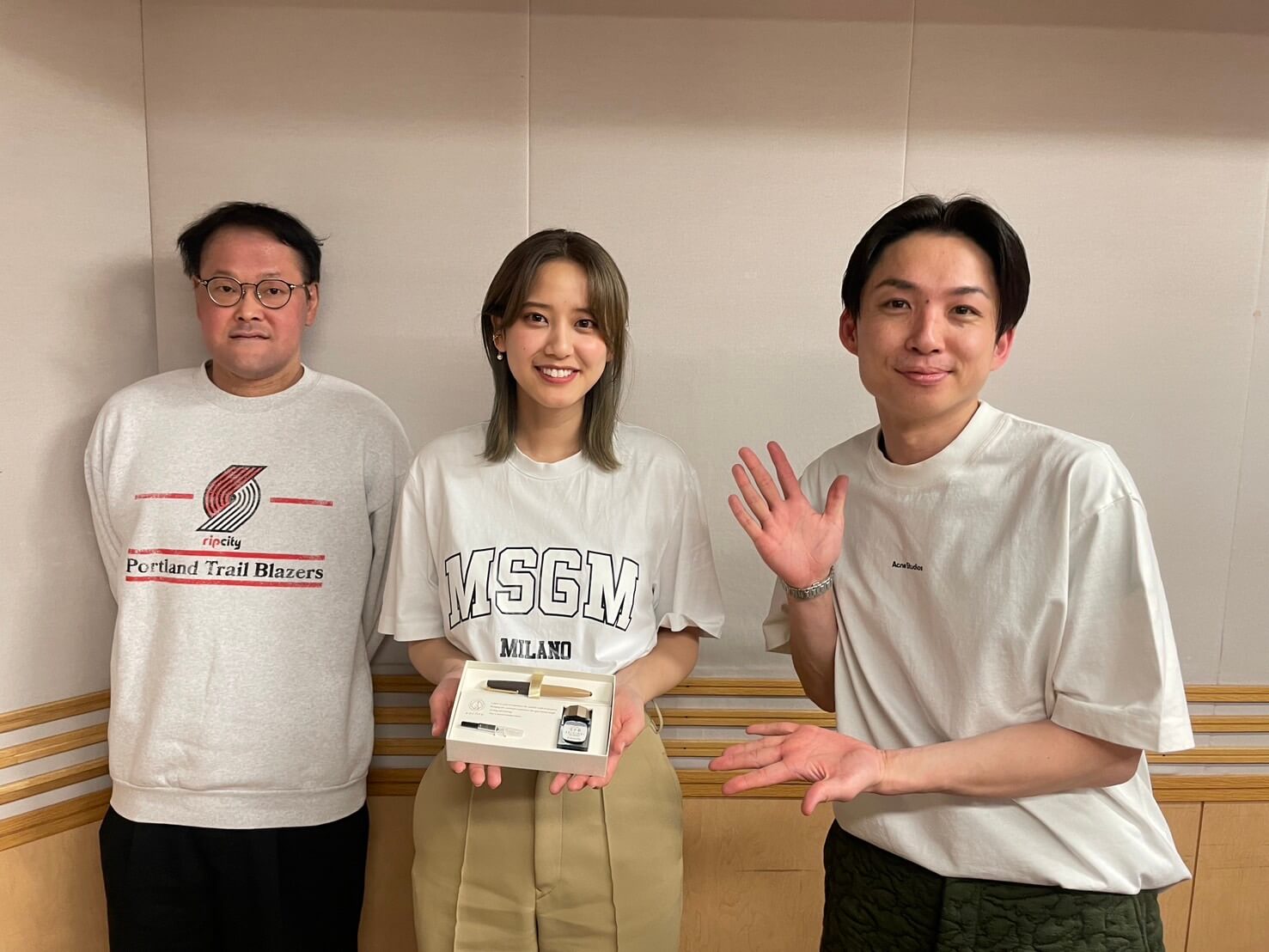 4月28日の放送は3人でお届け！山崎紘菜さんにサプライズバースデープレゼント！『アインシュタイン・山崎紘菜 Heat&Heart!』