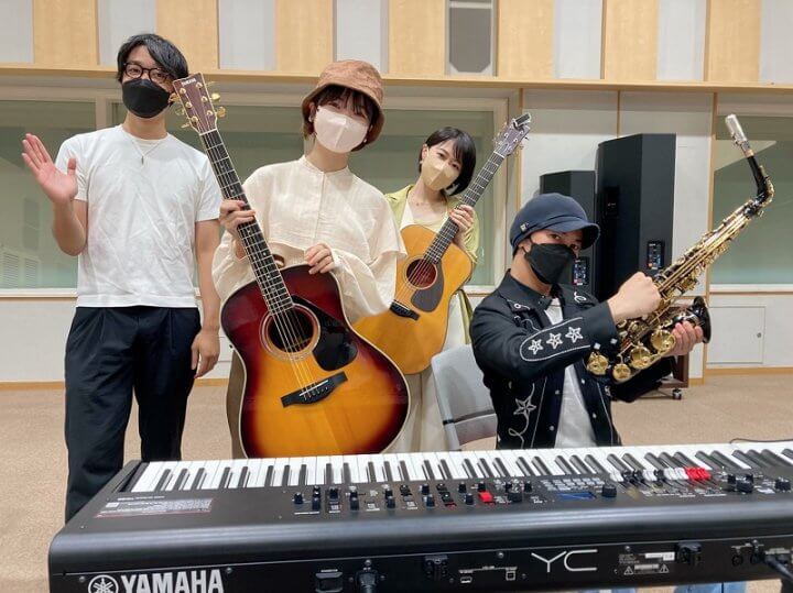八丈島出身のシンガーソングライター天野花さんの曲作りの方法とは？