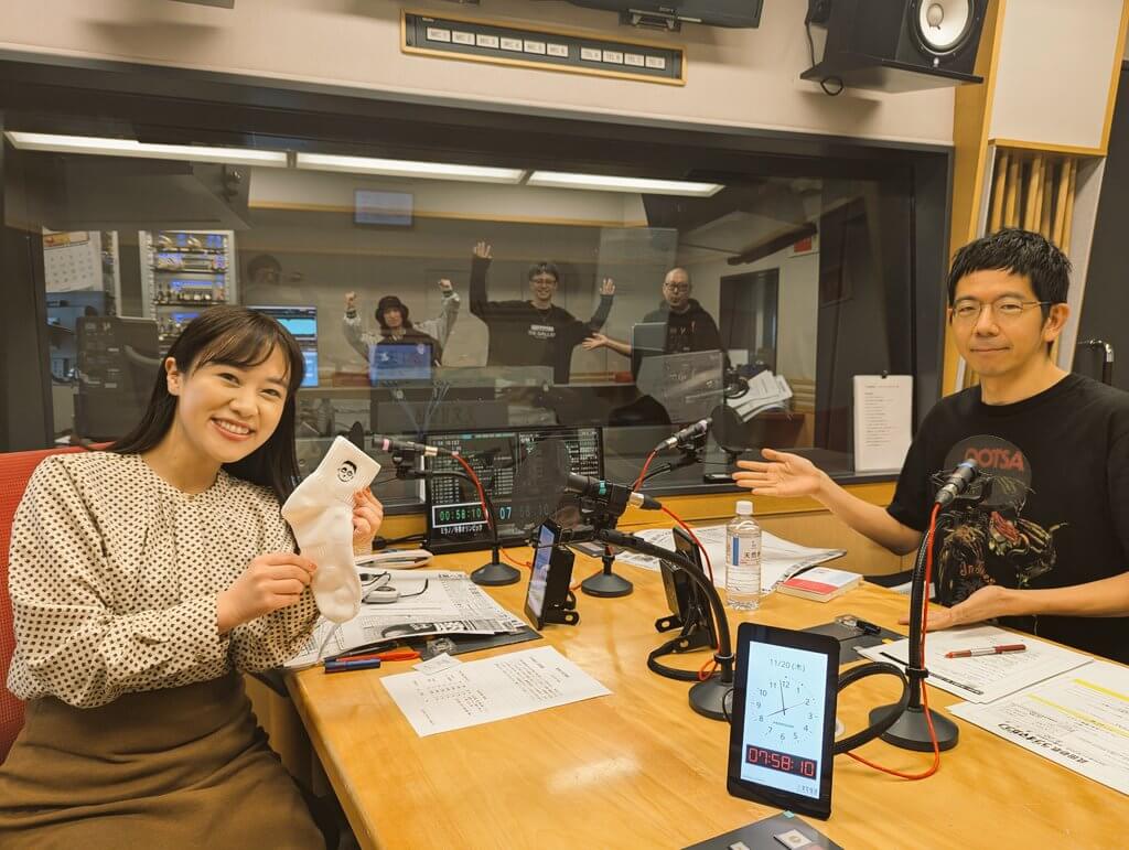 プチ鹿島、「高市有事」から時空を超えて新聞読み比べ！その醍醐味を伝授。