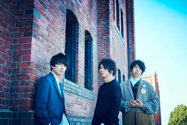 4月2日の「こむちゃ」は、UNISON SQUARE GARDEN・田淵智也さんが登場！！