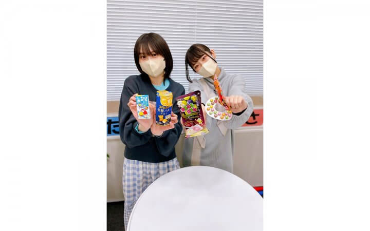 中島由貴と岡咲美保が差し入れで貰ったら嬉しいお菓子とは？～4月8日放送 「中島由貴・岡咲美保 あうとスタンド！！」