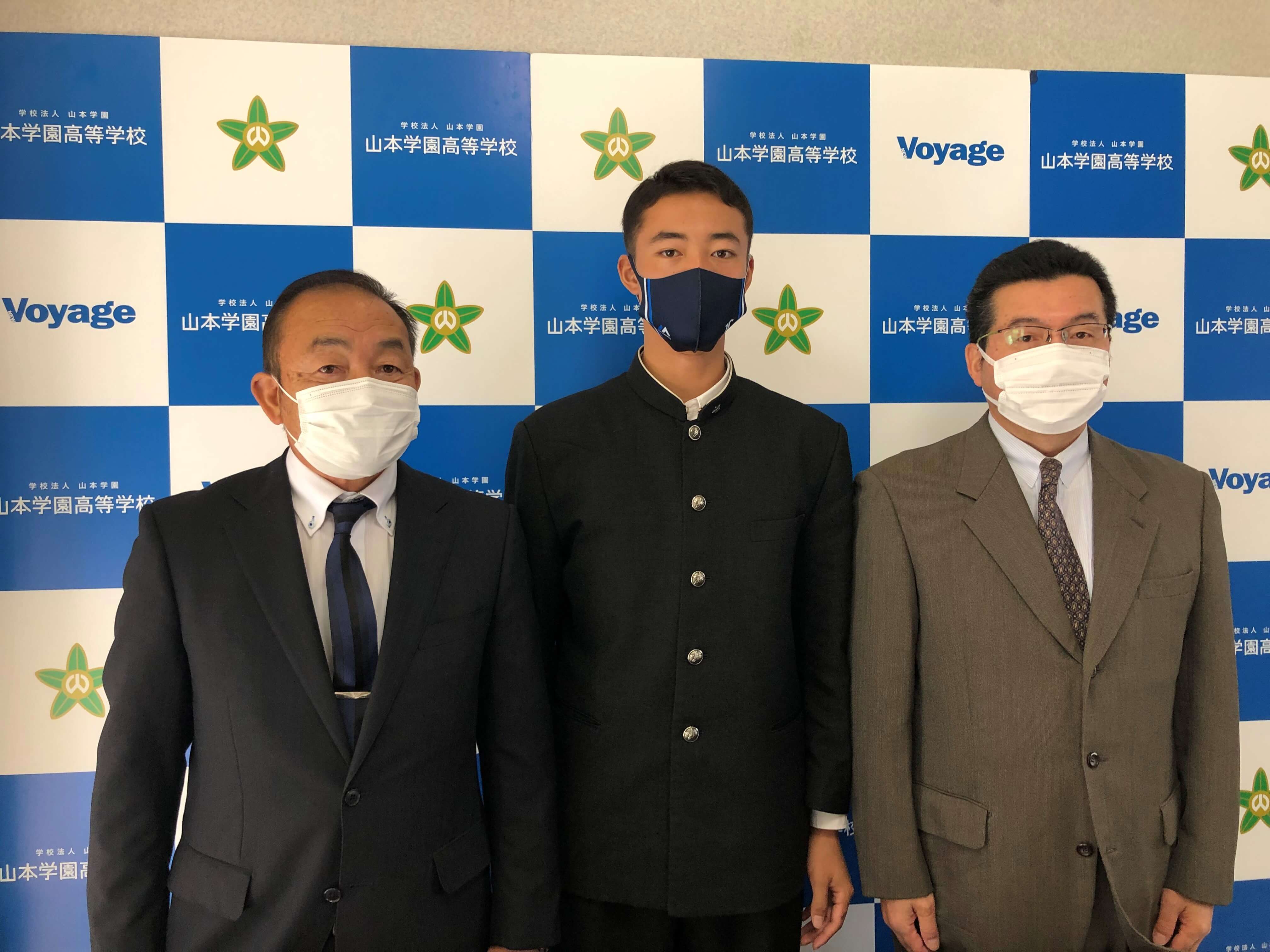 西武が育成ドラ3・菅井に指名挨拶「周囲の期待も感じてます。1年目で支配下に」(ライオンズナイター) 西武が育成ドラ3・菅井に指名挨拶「周囲の期待も感じてます。1年目で支配下に」(ライオンズナイター)